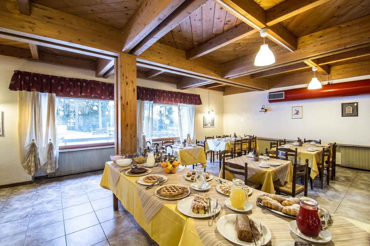 Royal Hotel Paolino Каварено Екстериор снимка