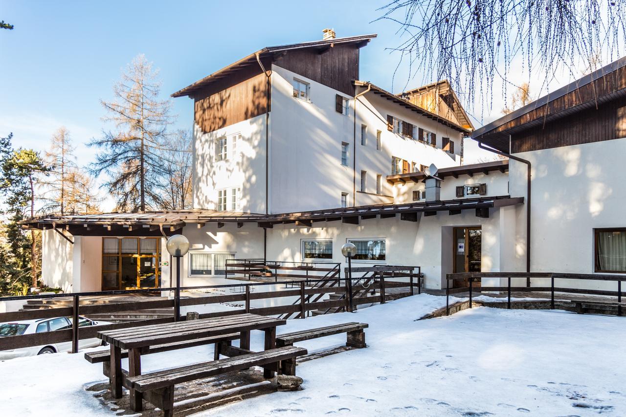 Royal Hotel Paolino Каварено Екстериор снимка