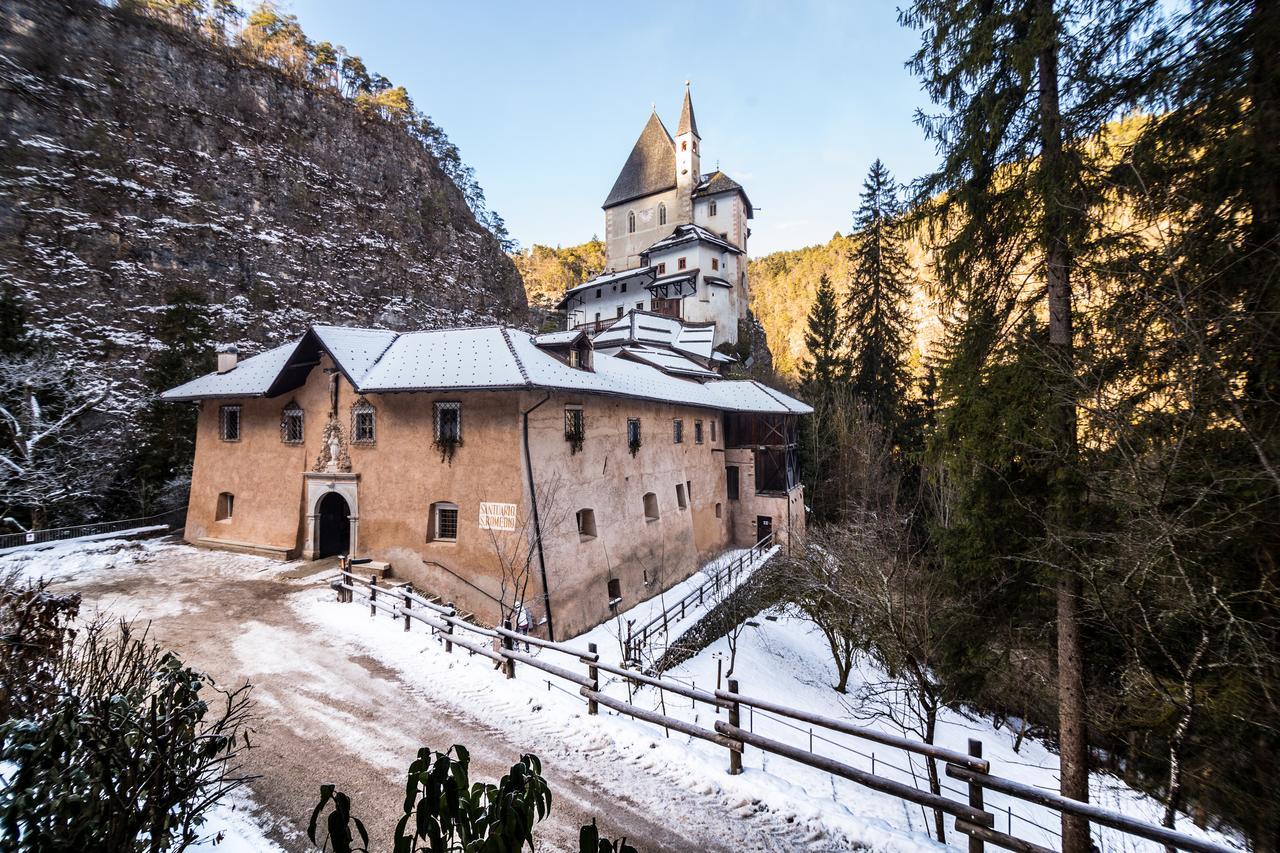 Royal Hotel Paolino Каварено Екстериор снимка
